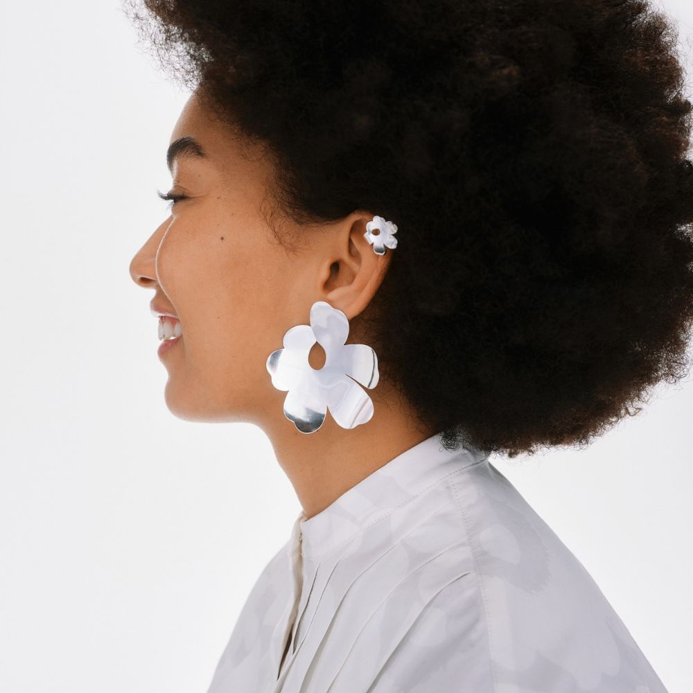 Kalevala x Marimekko Unikko Large Earrings, Silver